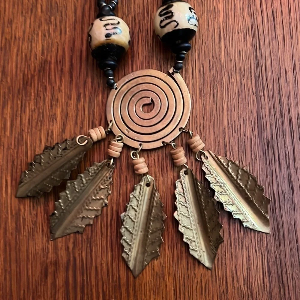 No Brand Native American 14 inch long necklace.